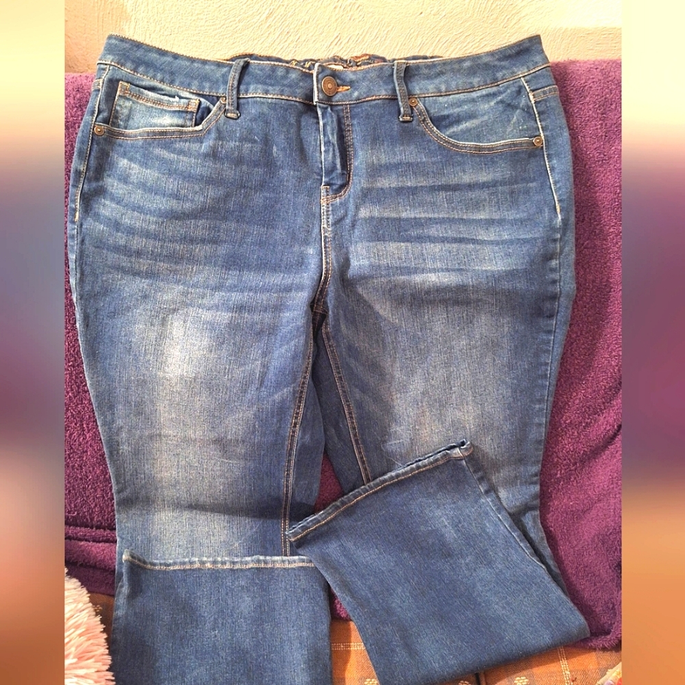 🍁Faded Glory boot jeans🍁Last price drop🍁